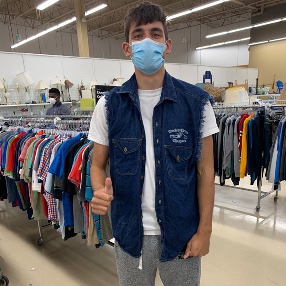 Meet your Posher, Noah - Picture 1 of 1